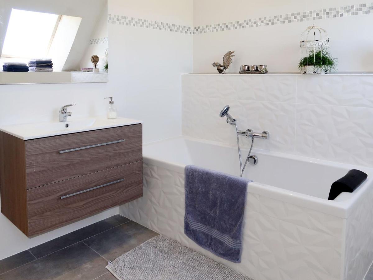 Holiday Home Reve De Mer - Loq215 By Interhome Locquirec Dış mekan fotoğraf