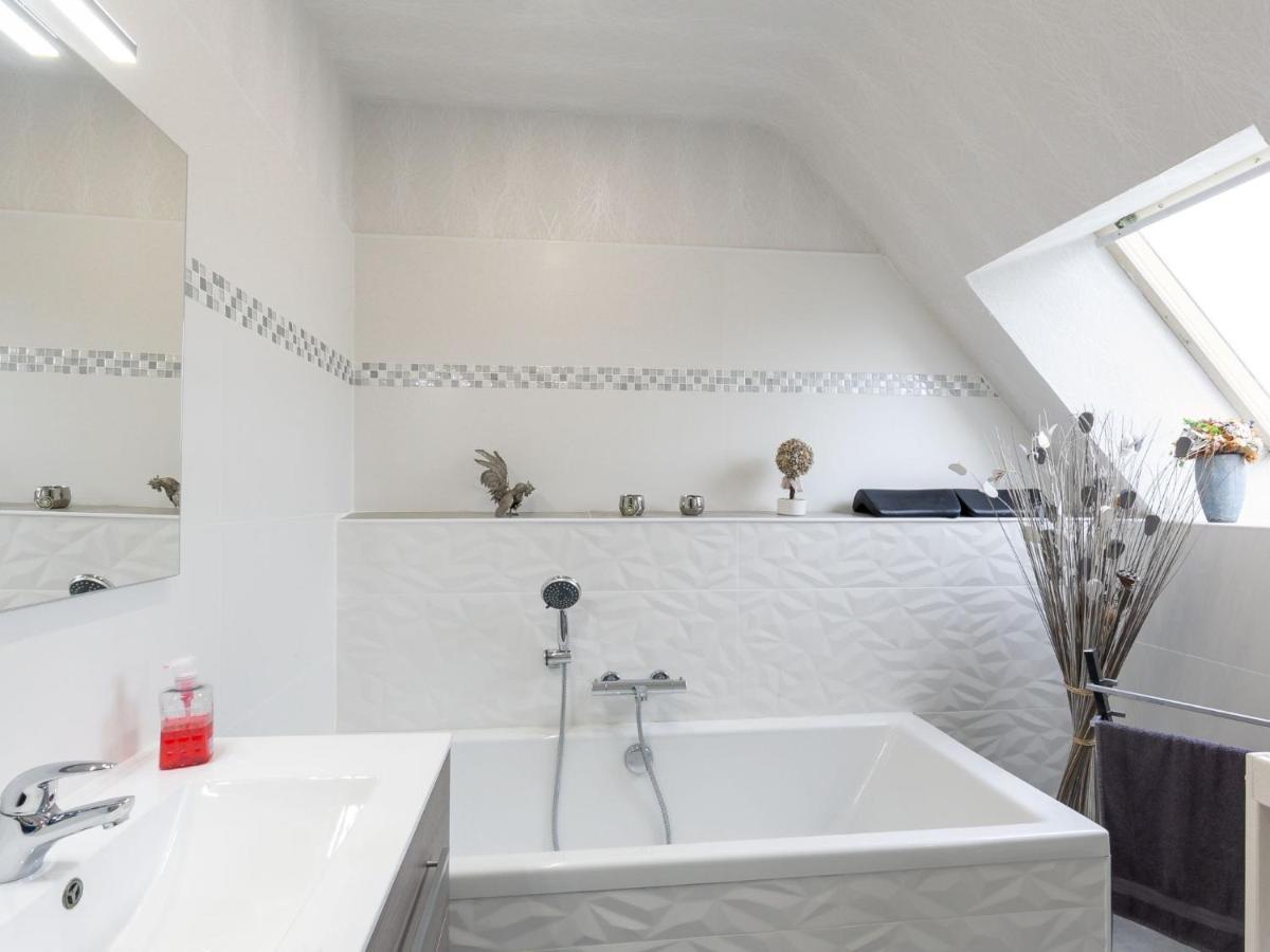 Holiday Home Reve De Mer - Loq215 By Interhome Locquirec Dış mekan fotoğraf