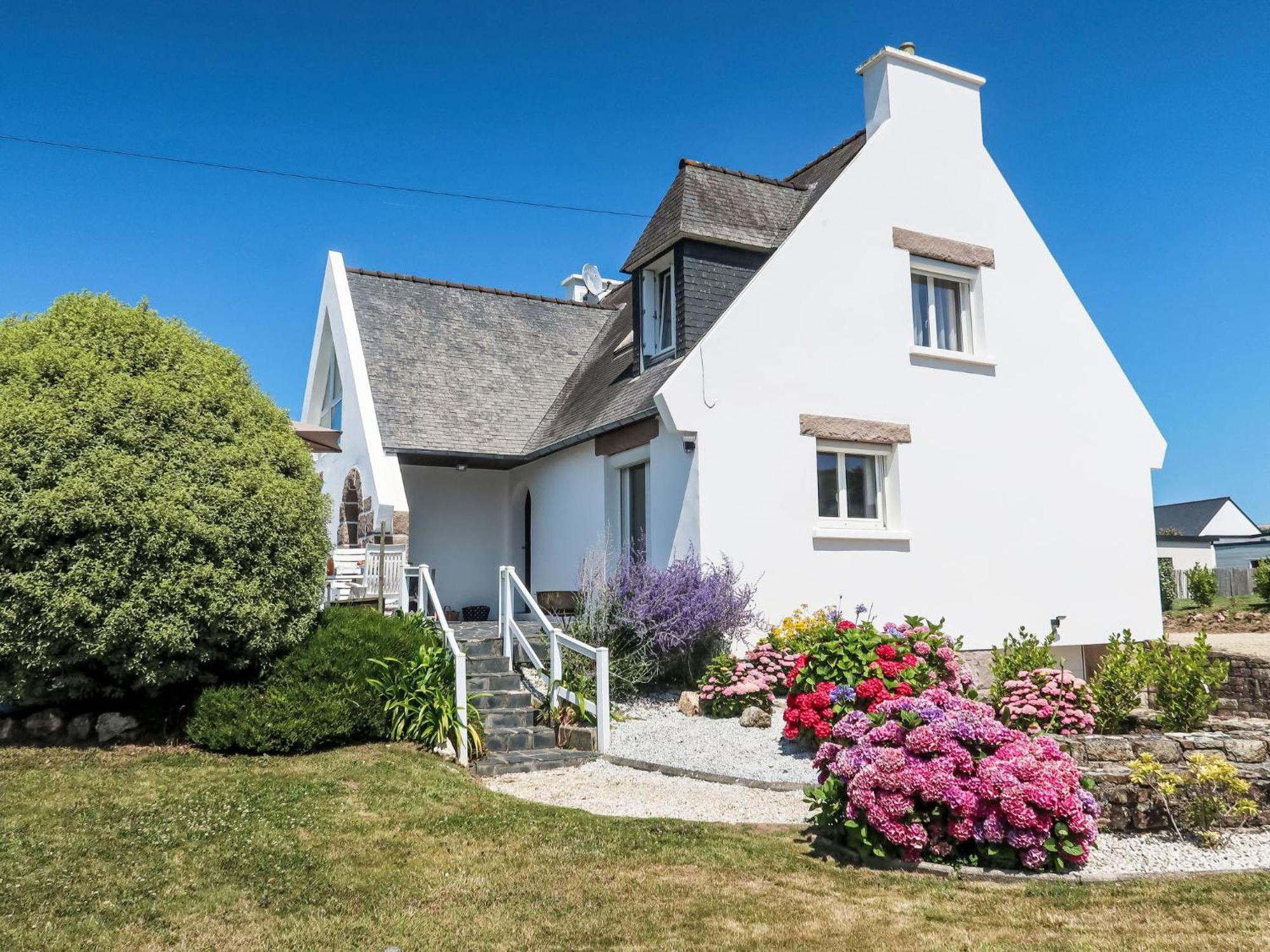 Holiday Home Reve De Mer - Loq215 By Interhome Locquirec Dış mekan fotoğraf